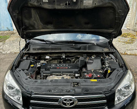 Тойота РАВ 4 2008 в Харькове на Automoto.ua Черный Тойота РАВ 4, объемом двигателя 2 л и пробегом 235 тыс. км за 9700 $, фото 34 на Automoto.ua
