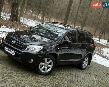 Черный Тойота РАВ 4, объемом двигателя 2.36 л и пробегом 268 тыс. км за 7500 $, фото 3 на Automoto.ua