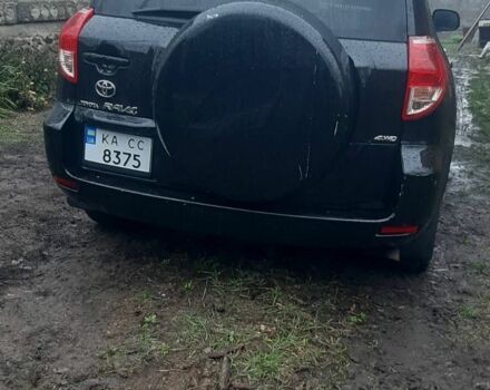 Черный Тойота РАВ 4, объемом двигателя 2.4 л и пробегом 317 тыс. км за 9500 $, фото 4 на Automoto.ua