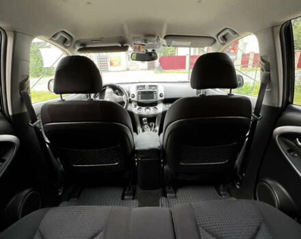 Черный Тойота РАВ 4, объемом двигателя 2.23 л и пробегом 235 тыс. км за 9500 $, фото 25 на Automoto.ua