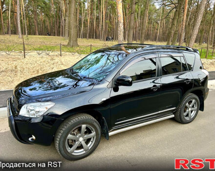 Черный Тойота РАВ 4, объемом двигателя 2 л и пробегом 186 тыс. км за 11500 $, фото 1 на Automoto.ua