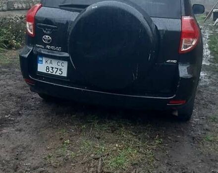 Черный Тойота РАВ 4, объемом двигателя 2.4 л и пробегом 317 тыс. км за 9500 $, фото 3 на Automoto.ua