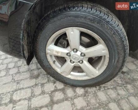 Черный Тойота РАВ 4, объемом двигателя 2.23 л и пробегом 205 тыс. км за 9700 $, фото 1 на Automoto.ua