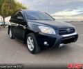 Черный Тойота РАВ 4, объемом двигателя 2 л и пробегом 275 тыс. км за 10800 $, фото 1 на Automoto.ua