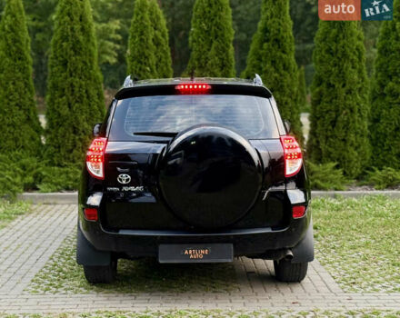 Черный Тойота РАВ 4, объемом двигателя 2 л и пробегом 87 тыс. км за 12800 $, фото 4 на Automoto.ua