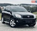 Черный Тойота РАВ 4, объемом двигателя 2.2 л и пробегом 219 тыс. км за 7999 $, фото 1 на Automoto.ua