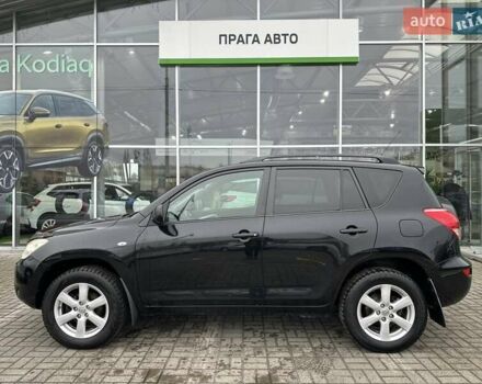 Черный Тойота РАВ 4, объемом двигателя 2 л и пробегом 253 тыс. км за 9500 $, фото 2 на Automoto.ua