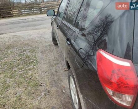 Черный Тойота РАВ 4, объемом двигателя 2.23 л и пробегом 205 тыс. км за 9700 $, фото 7 на Automoto.ua