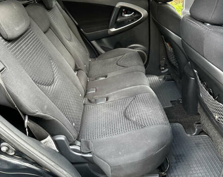 Тойота РАВ 4 2008 в Харькове на Automoto.ua Черный Тойота РАВ 4, объемом двигателя 2 л и пробегом 235 тыс. км за 9700 $, фото 17 на Automoto.ua