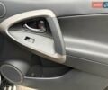 Чорний Тойота РАВ 4, об'ємом двигуна 2 л та пробігом 177 тис. км за 10999 $, фото 55 на Automoto.ua