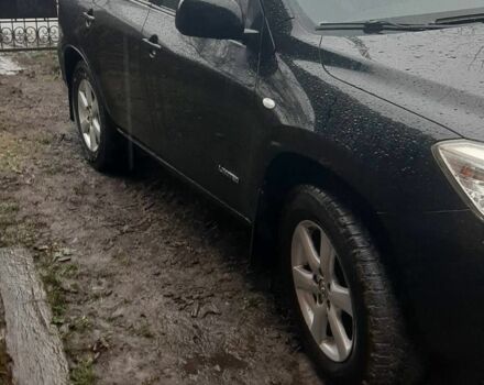 Черный Тойота РАВ 4, объемом двигателя 2.4 л и пробегом 317 тыс. км за 9500 $, фото 2 на Automoto.ua