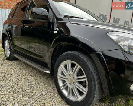 Черный Тойота РАВ 4, объемом двигателя 2.23 л и пробегом 235 тыс. км за 9500 $, фото 13 на Automoto.ua
