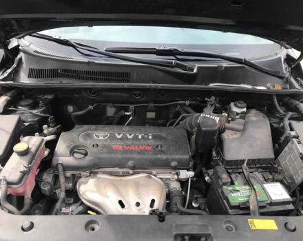 Чорний Тойота РАВ 4, об'ємом двигуна 0.24 л та пробігом 212 тис. км за 10999 $, фото 12 на Automoto.ua