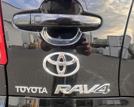 Черный Тойота РАВ 4, объемом двигателя 2 л и пробегом 275 тыс. км за 10300 $, фото 11 на Automoto.ua