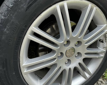 Черный Тойота РАВ 4, объемом двигателя 2.23 л и пробегом 235 тыс. км за 9500 $, фото 4 на Automoto.ua