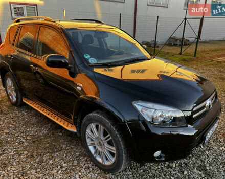 Чорний Тойота РАВ 4, об'ємом двигуна 2.23 л та пробігом 235 тис. км за 9100 $, фото 18 на Automoto.ua