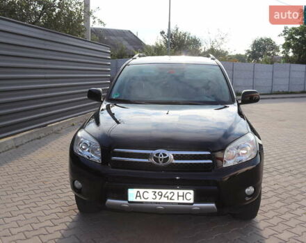 Черный Тойота РАВ 4, объемом двигателя 2.2 л и пробегом 270 тыс. км за 9500 $, фото 2 на Automoto.ua