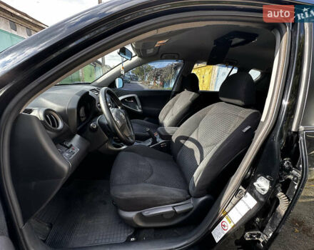 Тойота РАВ 4 2008 в Харькове на Automoto.ua Черный Тойота РАВ 4, объемом двигателя 2 л и пробегом 235 тыс. км за 9700 $, фото 20 на Automoto.ua