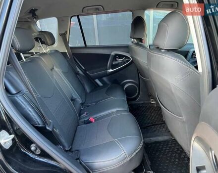 Тойота РАВ 4 2008 в Киеве на Automoto.ua Черный Тойота РАВ 4, объемом двигателя 2 л и пробегом 320 тыс. км за 12700 $, фото 10 на Automoto.ua