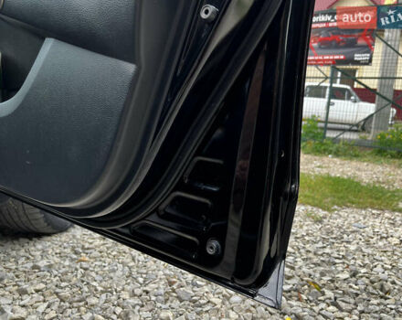 Черный Тойота РАВ 4, объемом двигателя 2.23 л и пробегом 235 тыс. км за 9500 $, фото 19 на Automoto.ua