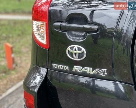 Черный Тойота РАВ 4, объемом двигателя 2 л и пробегом 176 тыс. км за 10450 $, фото 42 на Automoto.ua