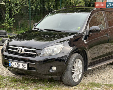 Черный Тойота РАВ 4, объемом двигателя 2.23 л и пробегом 235 тыс. км за 9500 $, фото 1 на Automoto.ua
