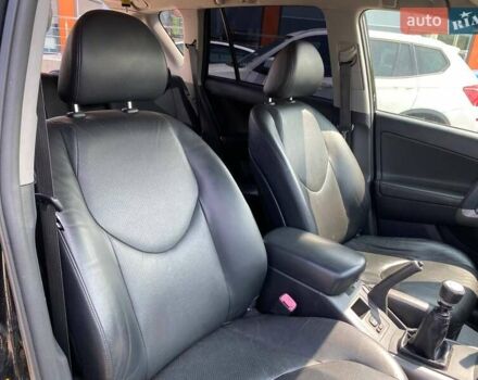 Чорний Тойота РАВ 4, об'ємом двигуна 2.23 л та пробігом 178 тис. км за 9200 $, фото 22 на Automoto.ua