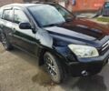 Черный Тойота РАВ 4, объемом двигателя 2.2 л и пробегом 240 тыс. км за 7800 $, фото 1 на Automoto.ua