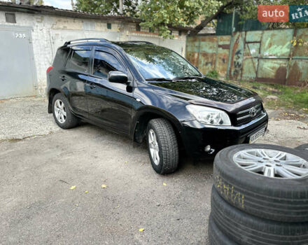 Тойота РАВ 4 2008 в Харькове на Automoto.ua Черный Тойота РАВ 4, объемом двигателя 2 л и пробегом 235 тыс. км за 9700 $, фото 5 на Automoto.ua