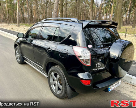 Черный Тойота РАВ 4, объемом двигателя 2 л и пробегом 186 тыс. км за 11500 $, фото 3 на Automoto.ua