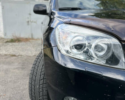 Тойота РАВ 4 2008 в Харькове на Automoto.ua Черный Тойота РАВ 4, объемом двигателя 2 л и пробегом 235 тыс. км за 9700 $, фото 7 на Automoto.ua