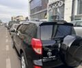 Черный Тойота РАВ 4, объемом двигателя 2 л и пробегом 270 тыс. км за 9500 $, фото 1 на Automoto.ua