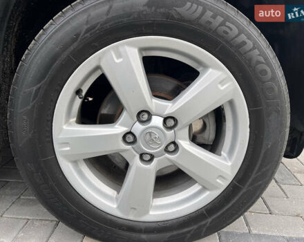 Черный Тойота РАВ 4, объемом двигателя 2 л и пробегом 270 тыс. км за 9500 $, фото 15 на Automoto.ua