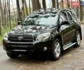 Чорний Тойота РАВ 4, об'ємом двигуна 2 л та пробігом 177 тис. км за 10999 $, фото 2 на Automoto.ua