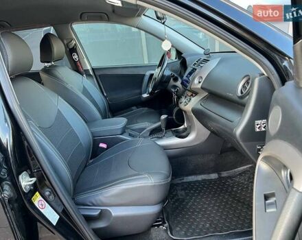 Тойота РАВ 4 2008 в Киеве на Automoto.ua Черный Тойота РАВ 4, объемом двигателя 2 л и пробегом 320 тыс. км за 12700 $, фото 9 на Automoto.ua