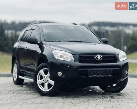 Черный Тойота РАВ 4, объемом двигателя 2.2 л и пробегом 219 тыс. км за 7999 $, фото 1 на Automoto.ua