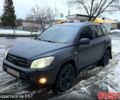 Черный Тойота РАВ 4, объемом двигателя 2.2 л и пробегом 252 тыс. км за 3700 $, фото 1 на Automoto.ua