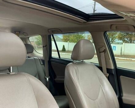 Черный Тойота РАВ 4, объемом двигателя 2.36 л и пробегом 196 тыс. км за 9500 $, фото 6 на Automoto.ua