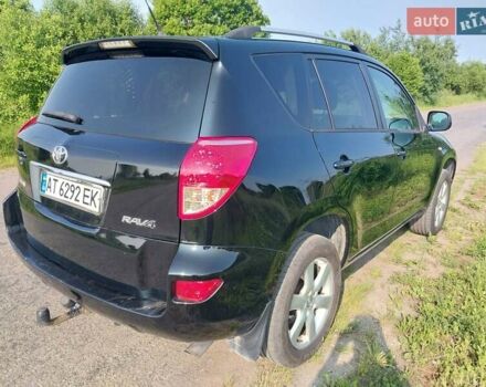 Черный Тойота РАВ 4, объемом двигателя 2.2 л и пробегом 250 тыс. км за 9500 $, фото 9 на Automoto.ua