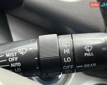Чорний Тойота РАВ 4, об'ємом двигуна 2 л та пробігом 177 тис. км за 10999 $, фото 48 на Automoto.ua