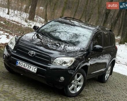 Черный Тойота РАВ 4, объемом двигателя 2.36 л и пробегом 268 тыс. км за 7500 $, фото 2 на Automoto.ua