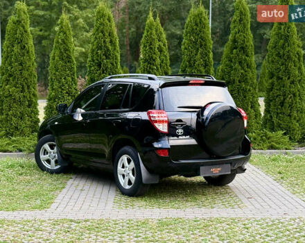 Черный Тойота РАВ 4, объемом двигателя 2 л и пробегом 87 тыс. км за 12800 $, фото 2 на Automoto.ua