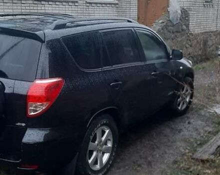 Черный Тойота РАВ 4, объемом двигателя 2.4 л и пробегом 317 тыс. км за 9500 $, фото 4 на Automoto.ua