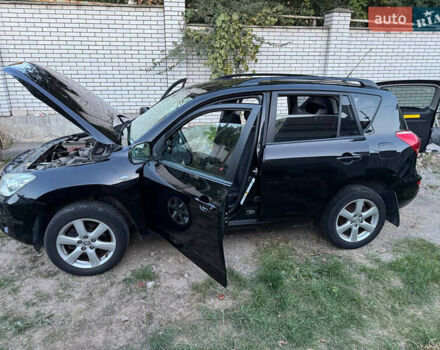 Черный Тойота РАВ 4, объемом двигателя 2 л и пробегом 151 тыс. км за 9800 $, фото 6 на Automoto.ua