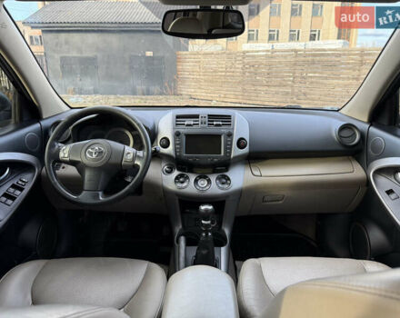 Черный Тойота РАВ 4, объемом двигателя 2.2 л и пробегом 274 тыс. км за 9500 $, фото 35 на Automoto.ua