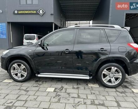 Черный Тойота РАВ 4, объемом двигателя 2.2 л и пробегом 227 тыс. км за 10500 $, фото 14 на Automoto.ua