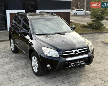Черный Тойота РАВ 4, объемом двигателя 2.2 л и пробегом 274 тыс. км за 9500 $, фото 5 на Automoto.ua