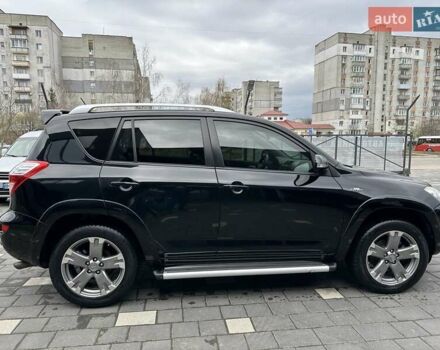 Черный Тойота РАВ 4, объемом двигателя 2.2 л и пробегом 227 тыс. км за 10500 $, фото 20 на Automoto.ua