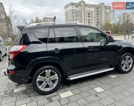 Черный Тойота РАВ 4, объемом двигателя 2.2 л и пробегом 227 тыс. км за 10500 $, фото 10 на Automoto.ua