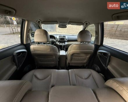 Черный Тойота РАВ 4, объемом двигателя 2.2 л и пробегом 274 тыс. км за 9500 $, фото 55 на Automoto.ua